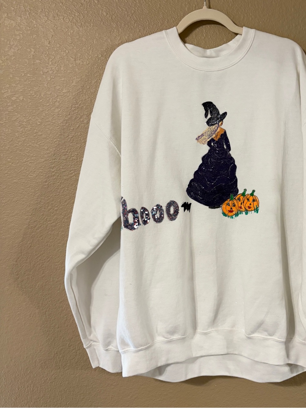 H&M White Glitter Witch & Pumpkin Graphic Sweatshirt for Halloween. Hand painted